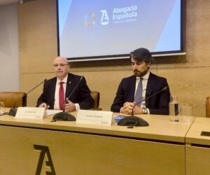 La Abogacía e ICEX impulsan la internacionalización de los bufetes