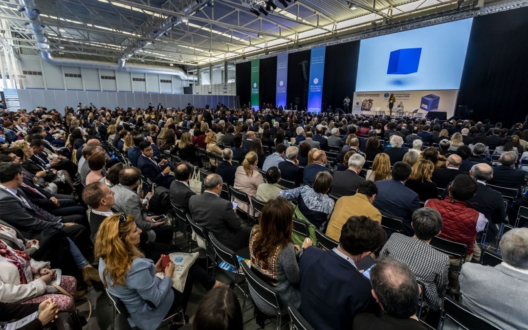 Participa en el debate sobre el futuro de la profesión