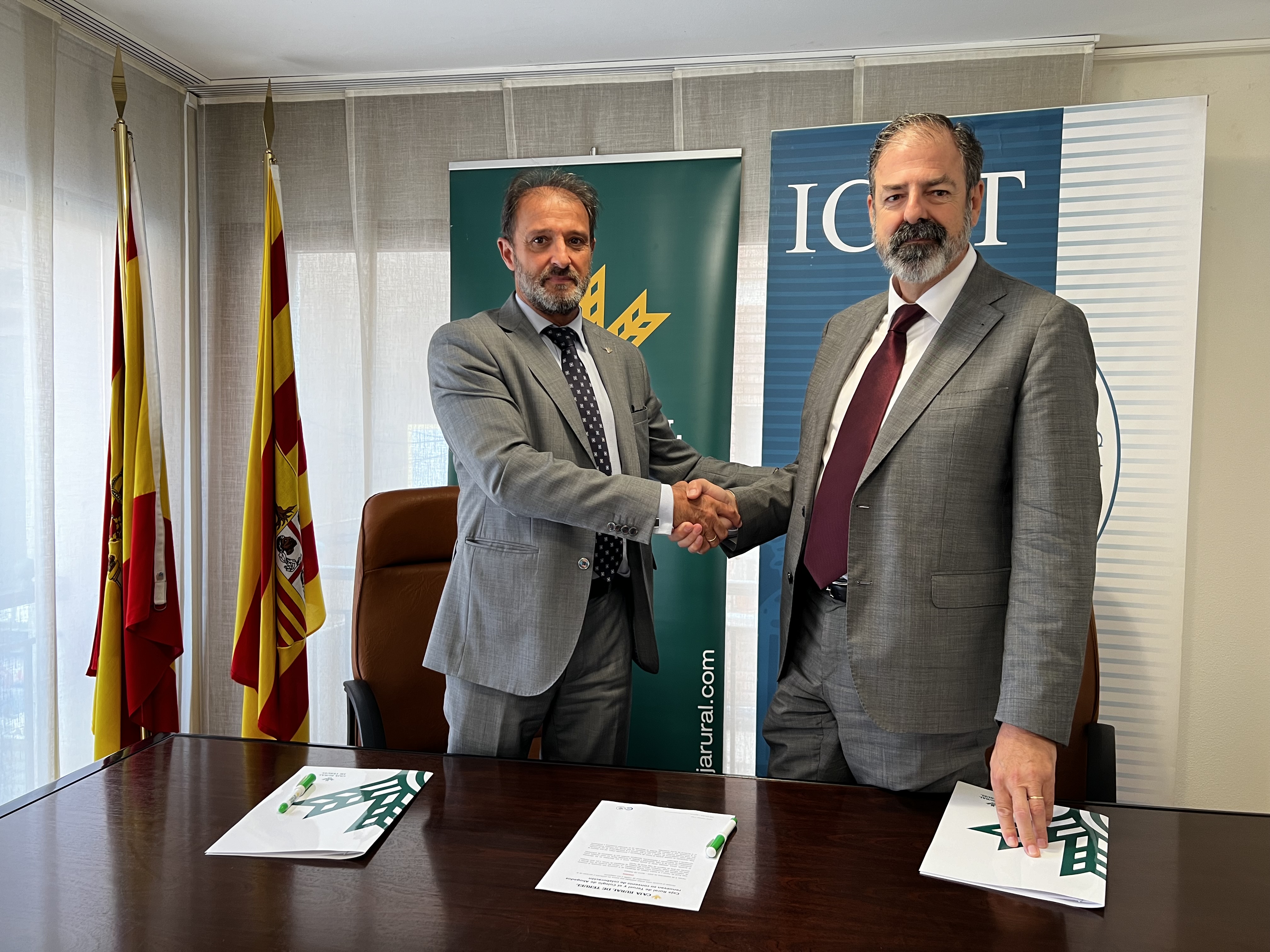 Firma Convenio Caja Rural de Teruel y Colegio de Abogados de Teruel 2024